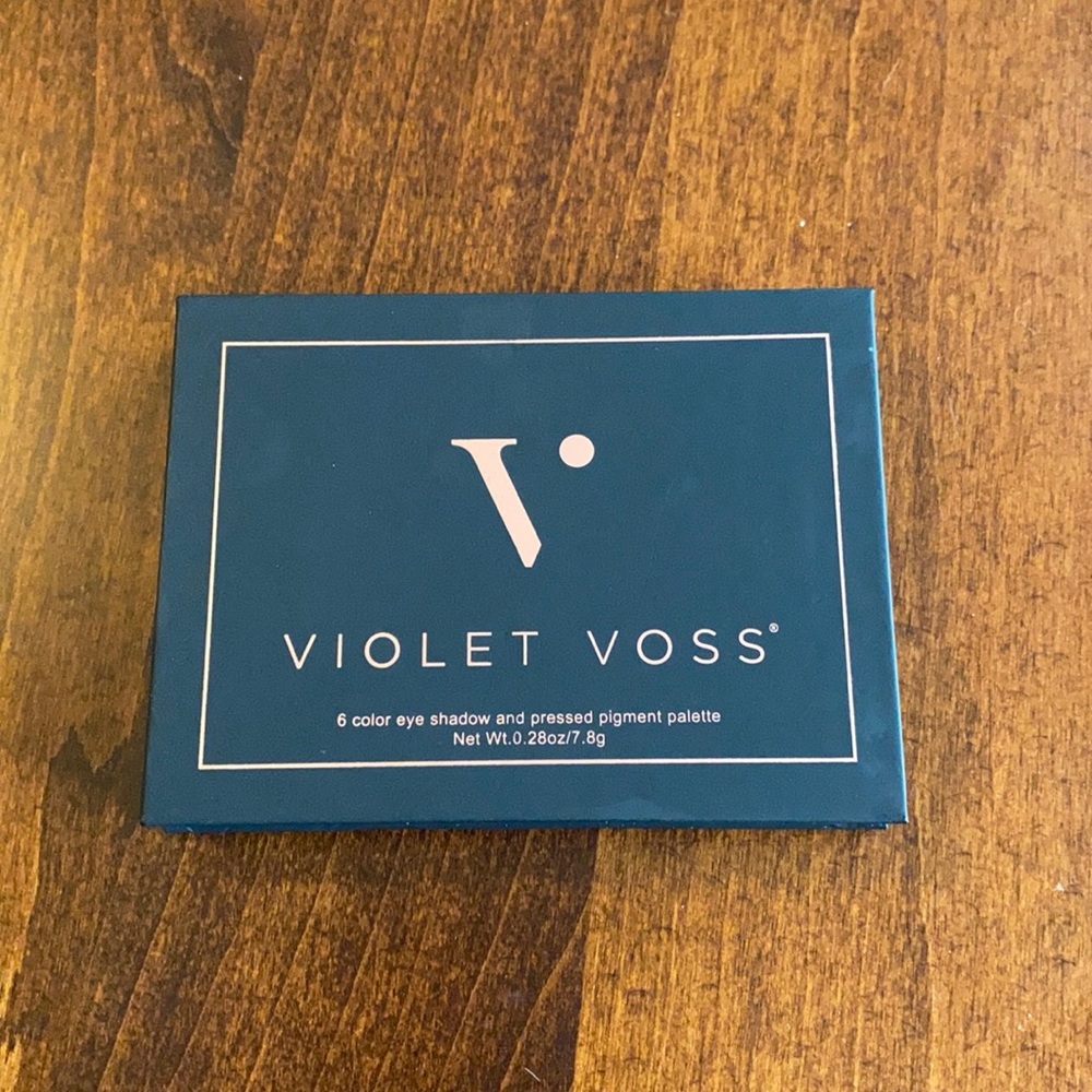 Violet Voss Coral Pop Palette